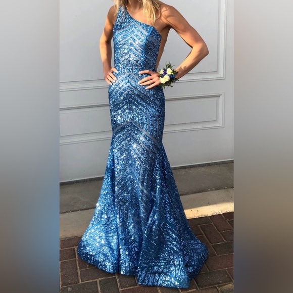 Jovani Gown Size 4